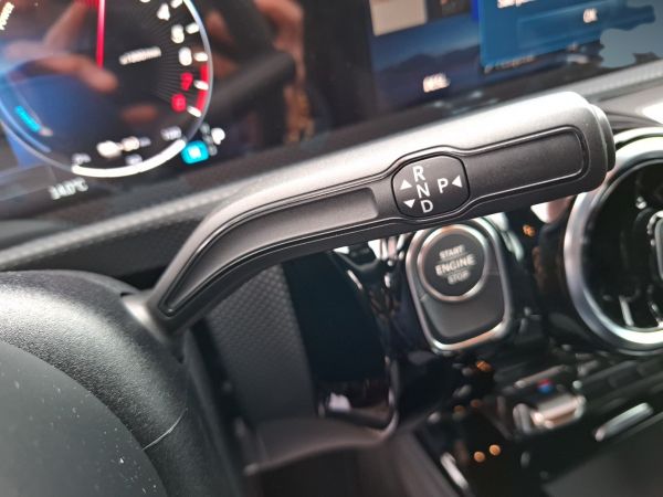 mercedes-benz-classe-a-2025-hibrido-1332cc