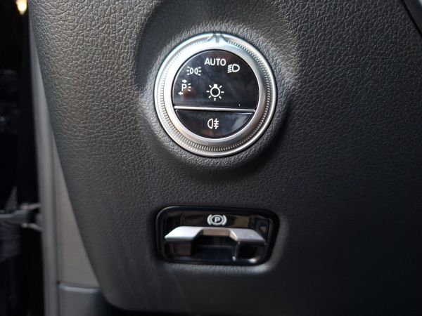 mercedes-benz-classe-c-2024-hibrido-1993cc