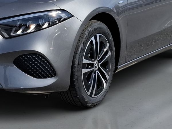 mercedes-benz-classe-a-2026-hibrido-1332cc