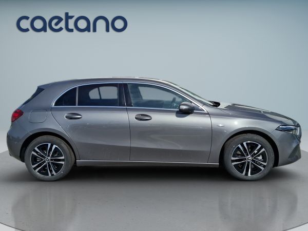 mercedes-benz-classe-a-2026-hibrido-1332cc