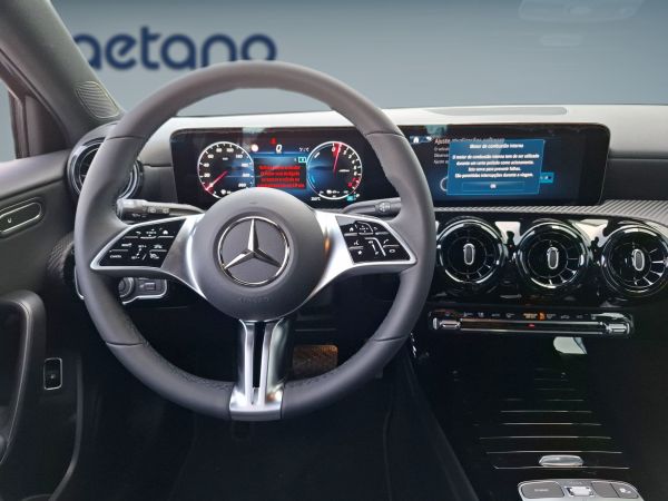 mercedes-benz-classe-a-2026-hibrido-1332cc