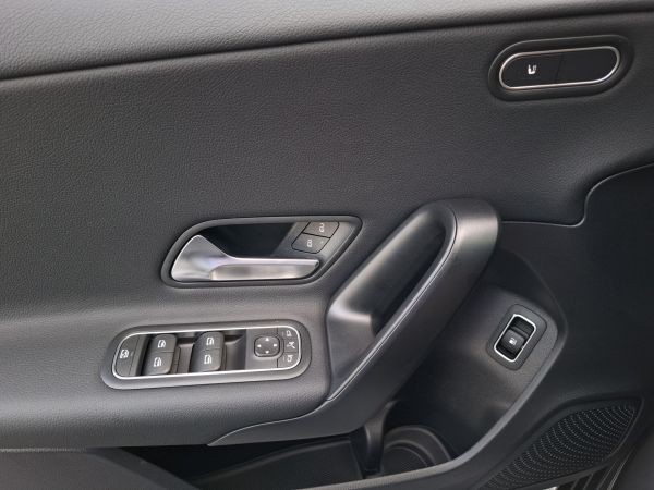 mercedes-benz-classe-a-2026-hibrido-1332cc