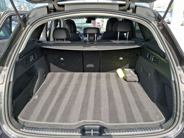 mercedes-benz-glc-2025-diesel-1993cc