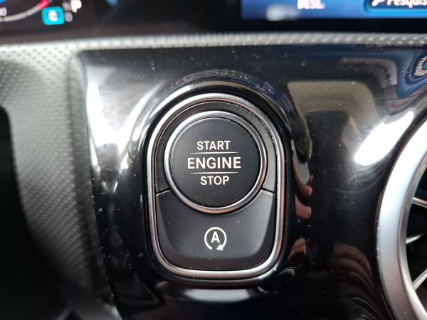 mercedes-benz-cla-2024-diesel-1950cc
