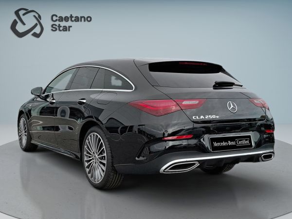 mercedes-benz-cla-2025-hibrido-1332cc