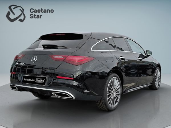 mercedes-benz-cla-2025-hibrido-1332cc