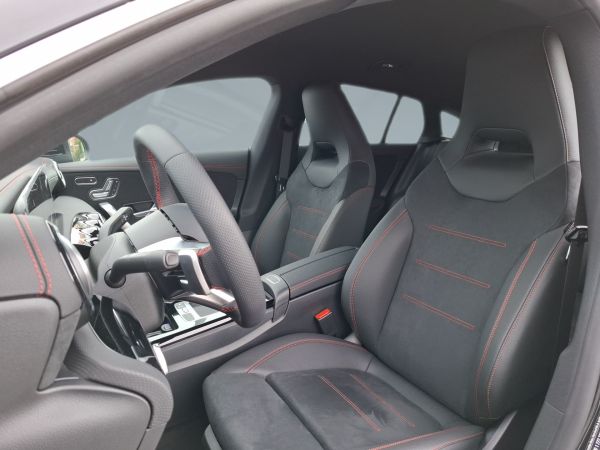 mercedes-benz-cla-2025-hibrido-1332cc