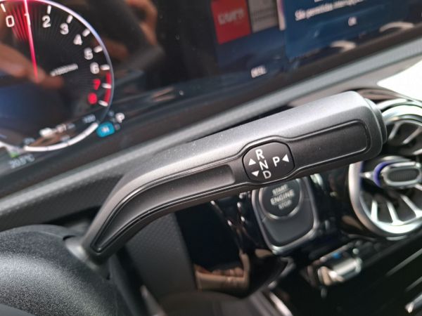 mercedes-benz-cla-2025-hibrido-1332cc