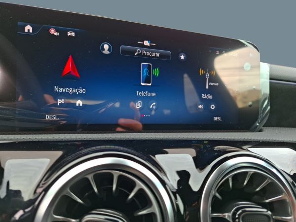 mercedes-benz-cla-2025-hibrido-1332cc