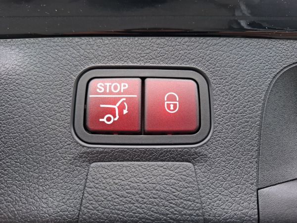 mercedes-benz-cla-2025-hibrido-1332cc