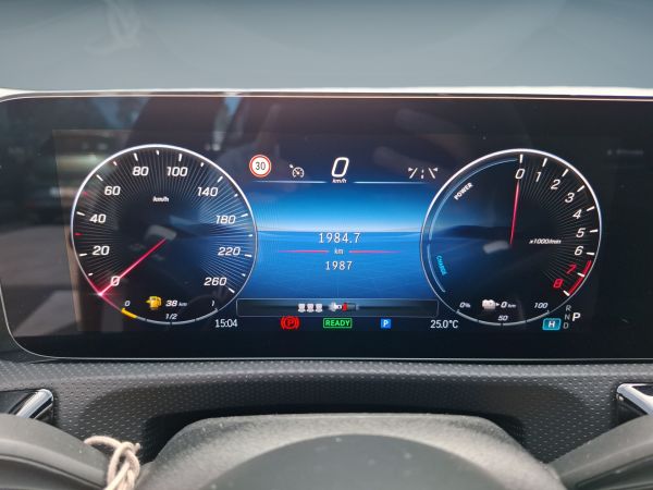 mercedes-benz-classe-a-2025-hibrido-1332cc