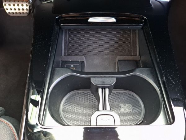 mercedes-benz-classe-a-2025-hibrido-1332cc