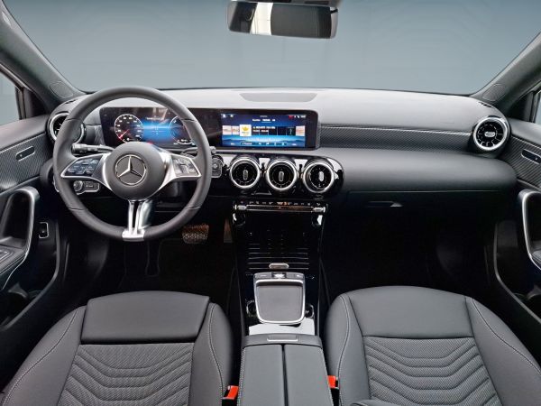 mercedes-benz-classe-a-2026-hibrido-1332cc