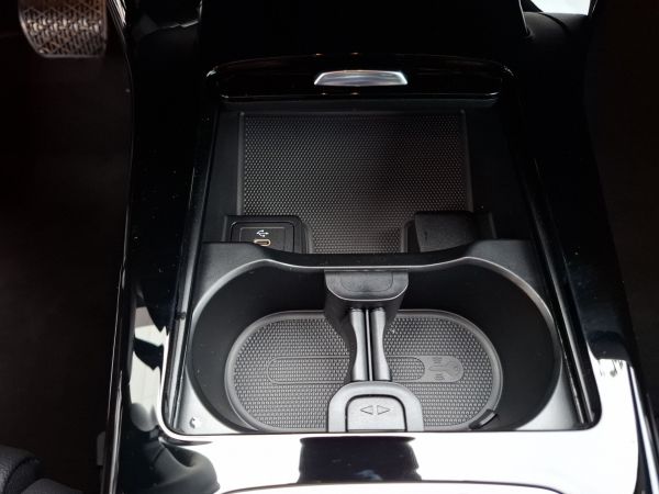 mercedes-benz-classe-a-2026-hibrido-1332cc