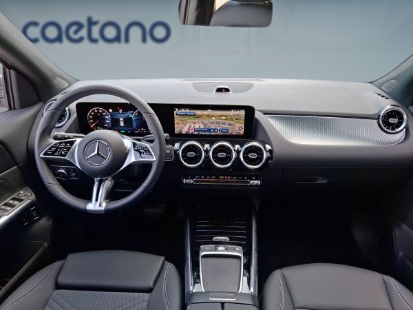 mercedes-benz-gla-2026-hibrido-1332cc