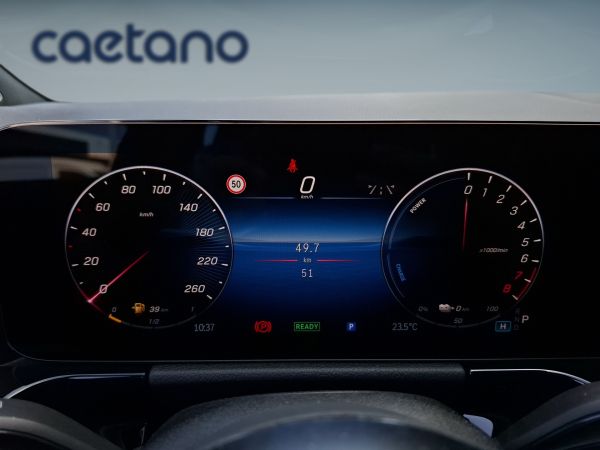 mercedes-benz-gla-2026-hibrido-1332cc