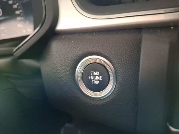 renault-captur-2024-gasolina-999cc