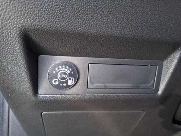 renault-captur-2024-gpl-999cc