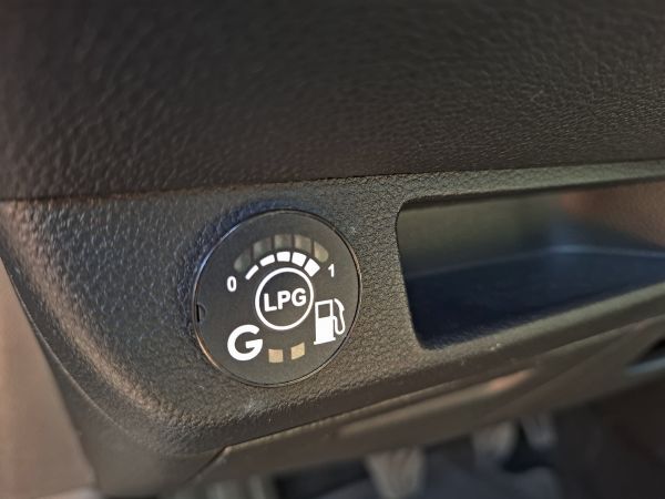 renault-clio-2024-gpl-999cc