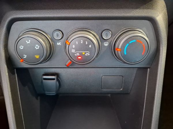dacia-sandero-2024-gpl-999cc