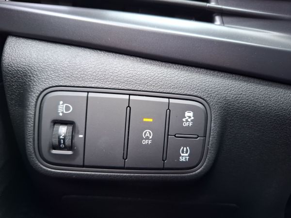 hyundai-bayon-2026-gasolina-998cc