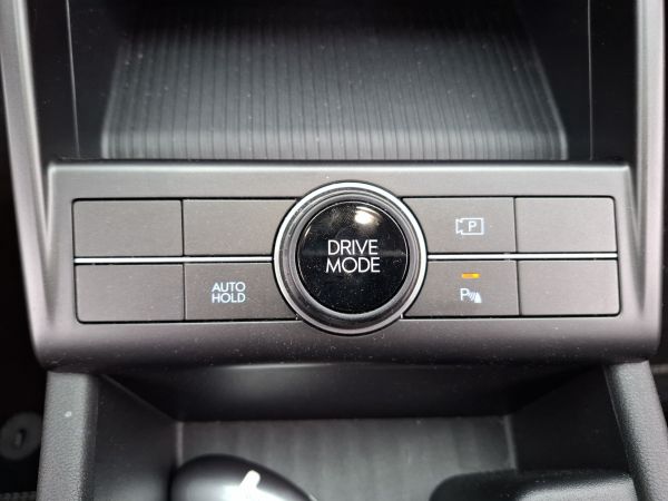 hyundai-kauai-2026-gasolina-1580cc