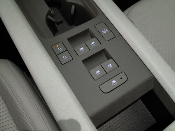 hyundai-ioniq-6-2023-eletrico-0cc