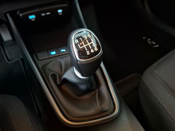 hyundai-i20-2025-gasolina-998cc