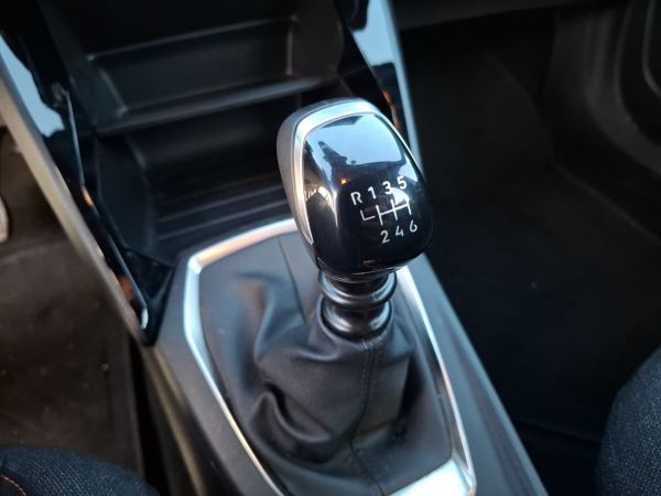 peugeot-2008-2025-gasolina-1199cc