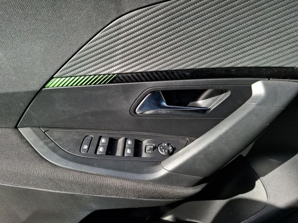 peugeot-2008-2024-gasolina-1199cc