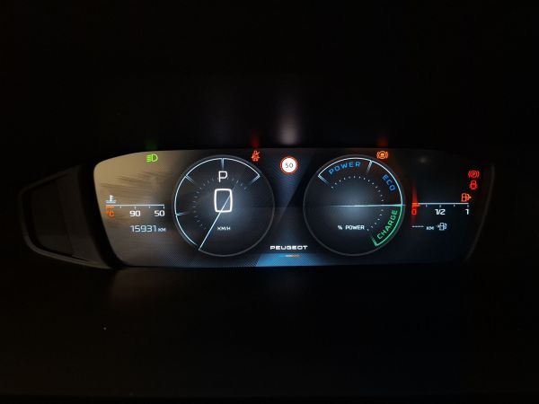 peugeot-408-2025-gasolina-1199cc