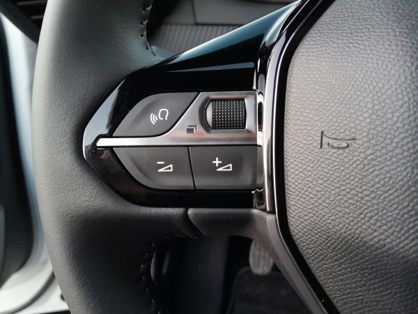 peugeot-2008-2026-gasolina-1199cc
