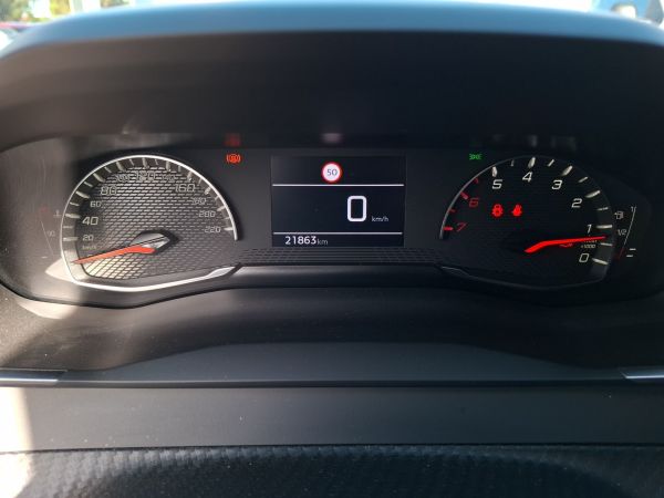 peugeot-2008-2025-gasolina-1199cc