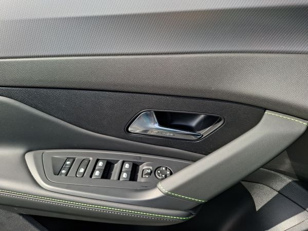 peugeot-308-2026-eletrico-0cc