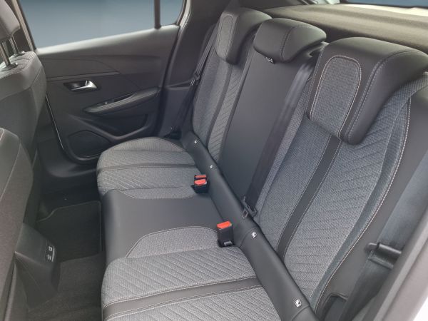 peugeot-208-2026-gasolina-1199cc