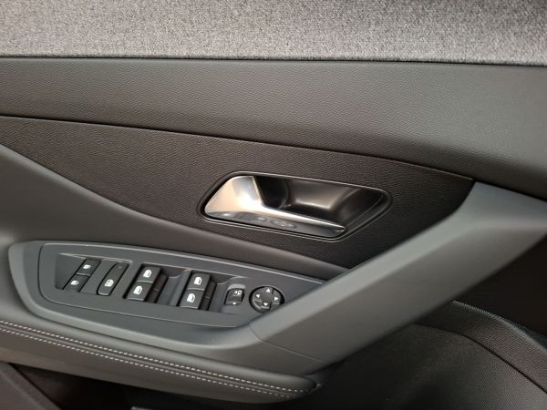 peugeot-308-sw-2026-hibrido-1598cc