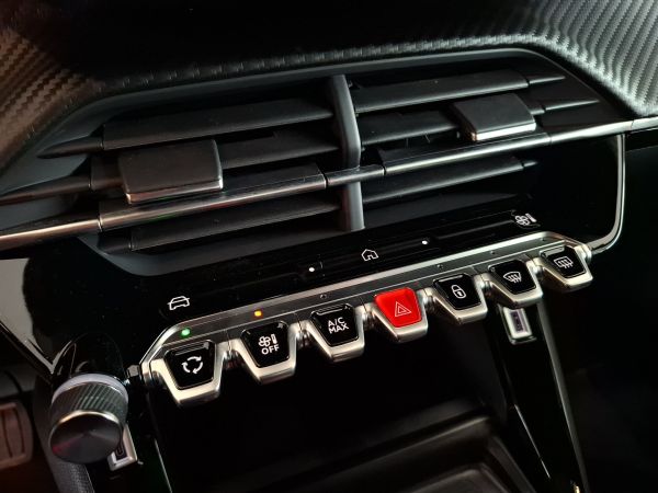 peugeot-e-2008-2026-eletrico-0cc