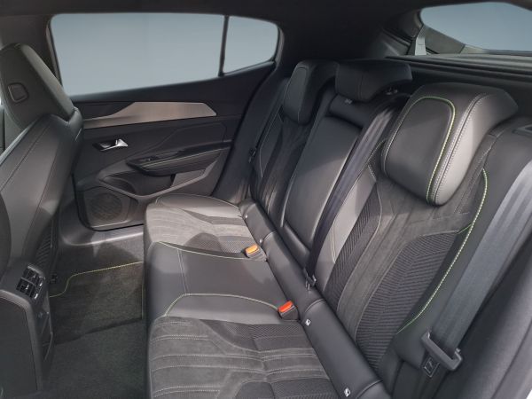 peugeot-408-2025-eletrico-0cc