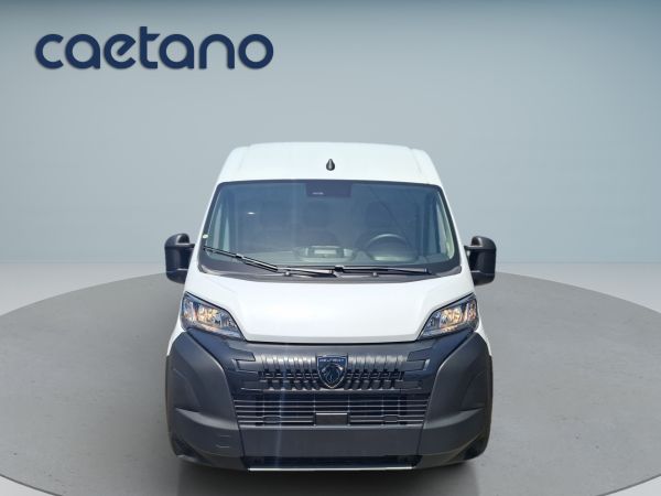 peugeot-boxer-2026-diesel-2200cc