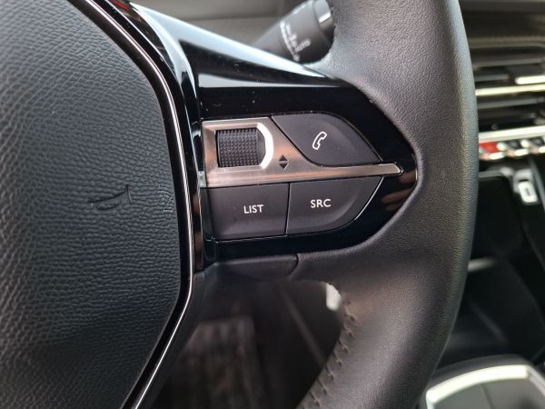 peugeot-2008-2024-gasolina-1199cc