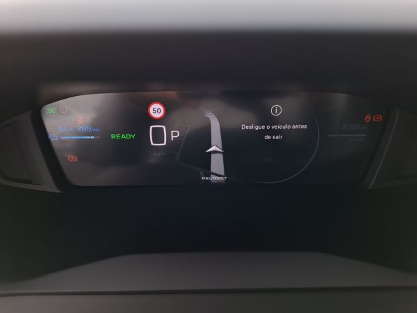 peugeot-208-2025-eletrico-0cc