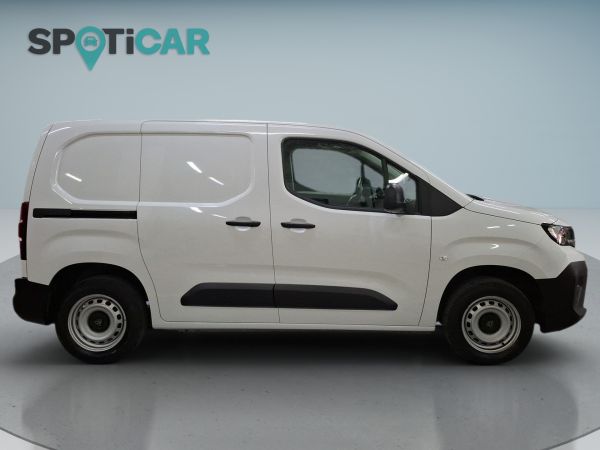peugeot-partner-2025-diesel-1499cc