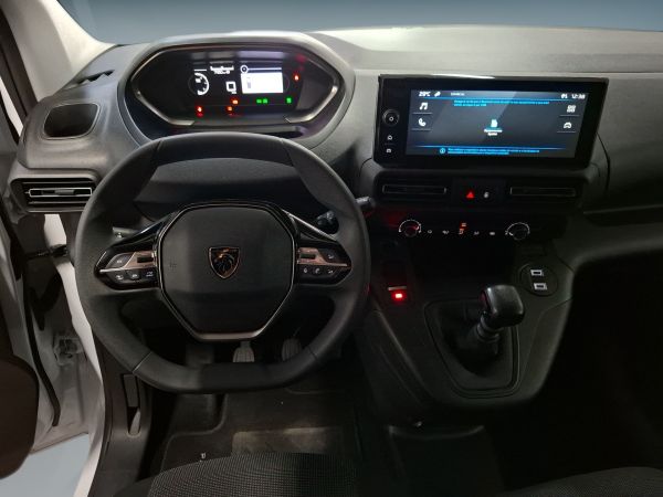 peugeot-partner-2025-diesel-1499cc