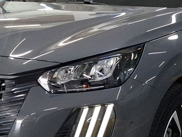peugeot-208-2025-eletrico-0cc