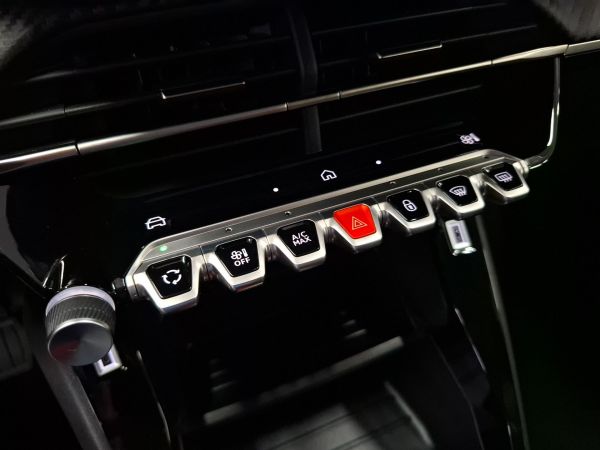 peugeot-208-2026-gasolina-1199cc