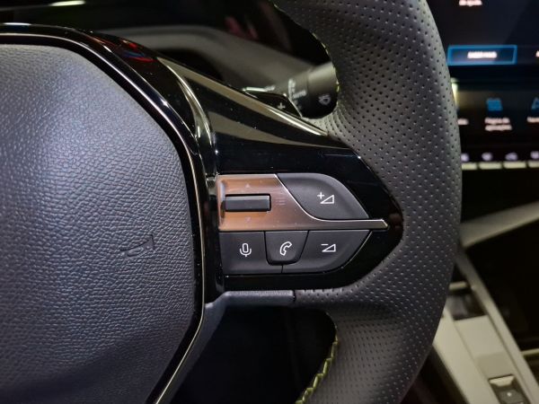 peugeot-308-sw-2025-gasolina-1199cc