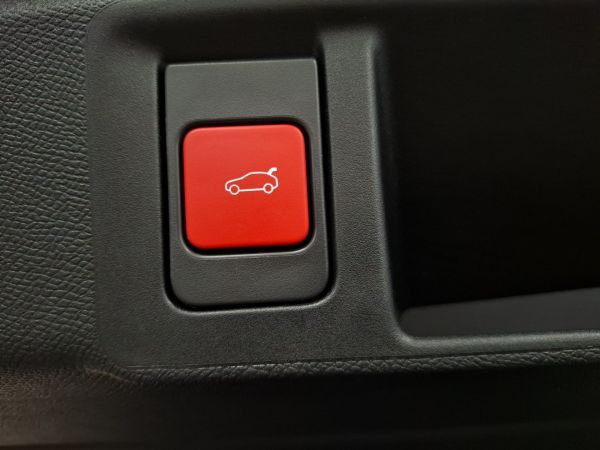 peugeot-308-sw-2025-gasolina-1199cc