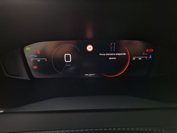 peugeot-208-2026-gasolina-1199cc