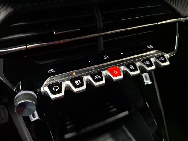 peugeot-208-2026-gasolina-1199cc