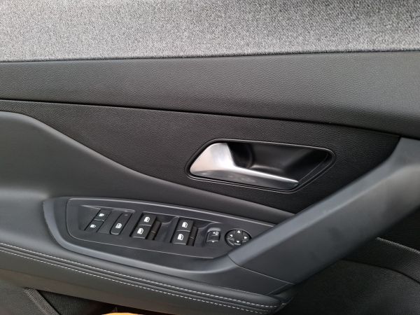 peugeot-308-sw-2026-gasolina-1199cc
